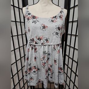 Torrid Size 2 (2X) Gray Floral Super Soft Swing Adjustable Spaghetti Strap Cami